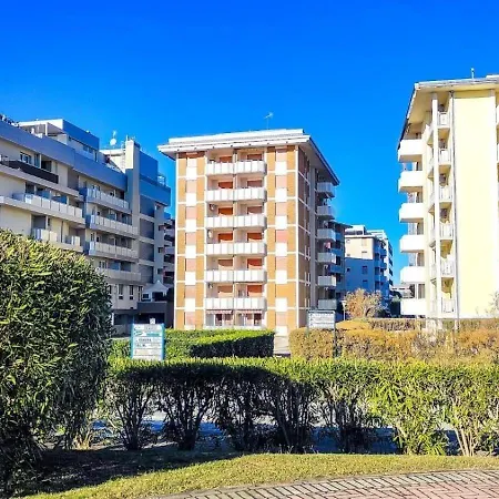 Fuer 4 Personen Ca 40 Qm In Bibione, Adriakueste Italien Und Umgebung